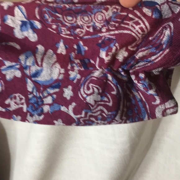 Scoop Neck Stretchy Blouse - Picture 4 of 5